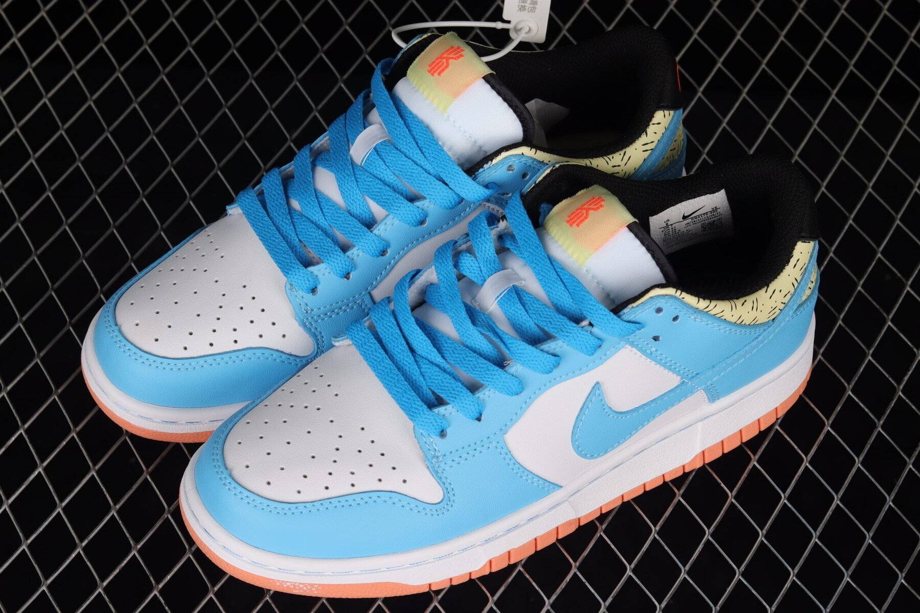 Dunk Low Kyrie Irving Baltic Blue (GS) - Image 4