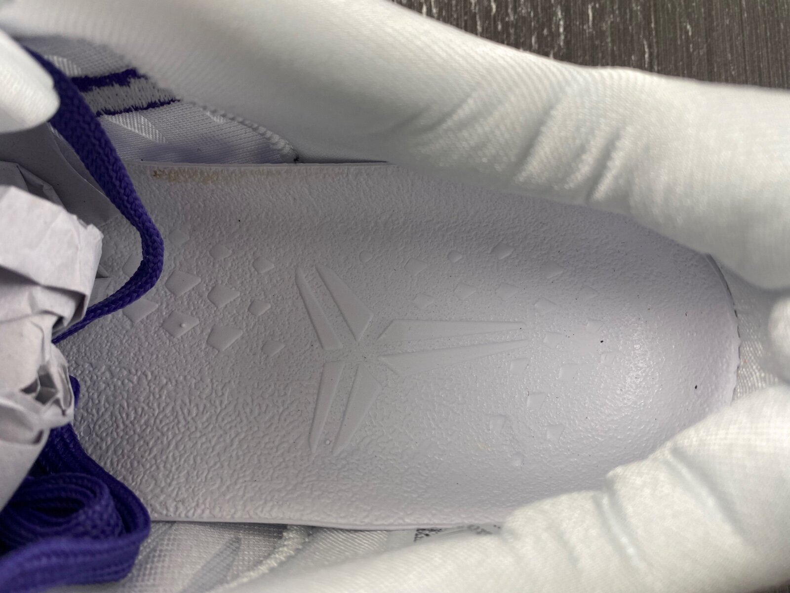 Kobe 8 Protro White Court Purple - Image 16