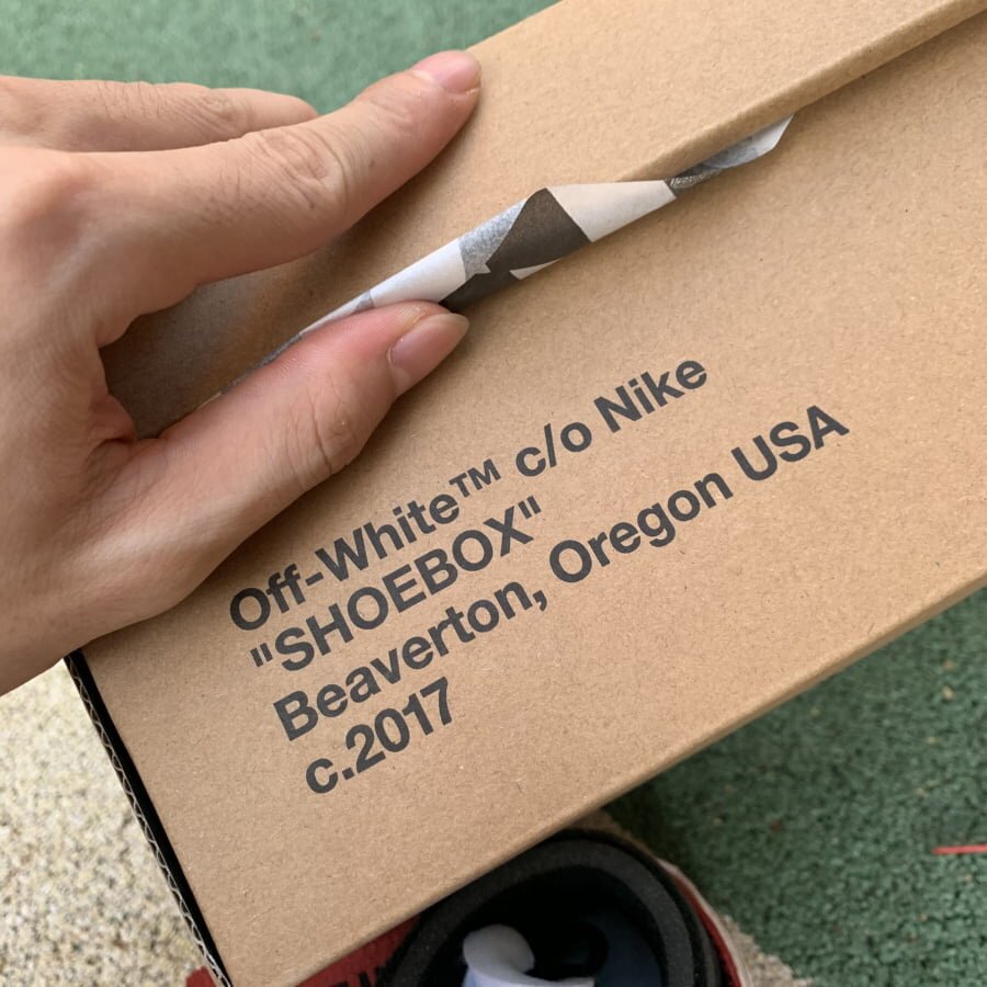 OFF WHITE AJ1 Chicago Red Extended Size - Image 4