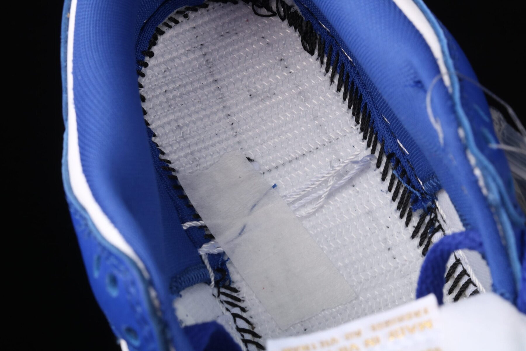 SB Dunk Low, Supreme Stars Hyper Royal - Image 10