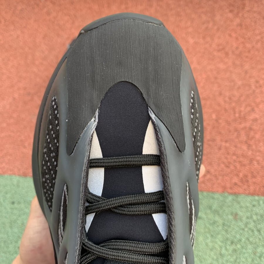 adidas Yeezy 700 V3 Alvah - Image 3