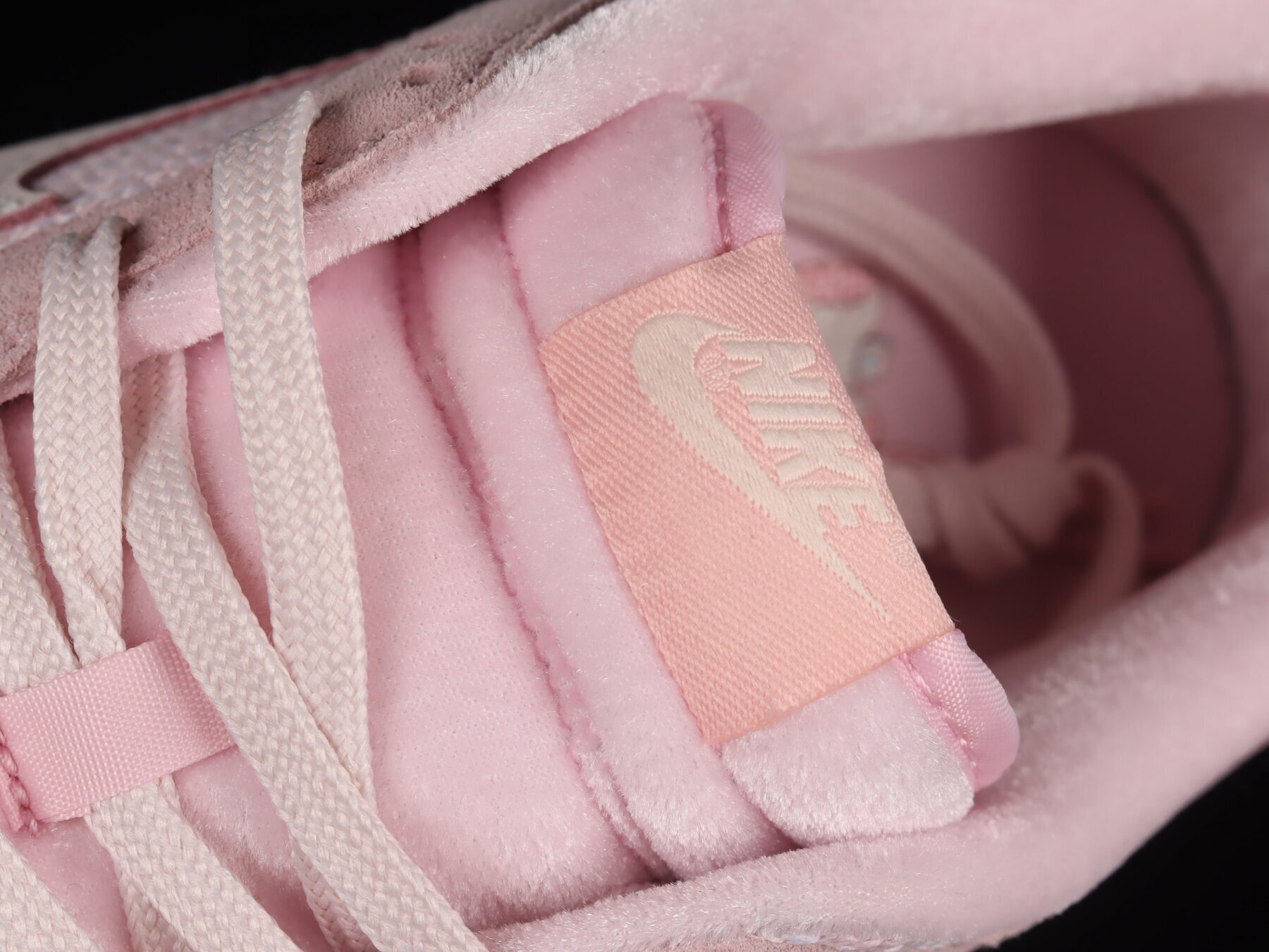 Dunk Low Teddy Bear Light Soft Pink - Image 4