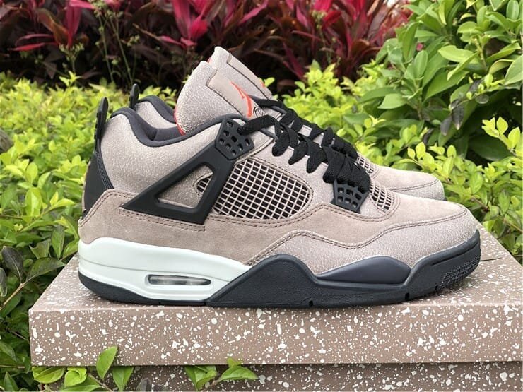 AJ4 Retro Taupe Haze - Image 9