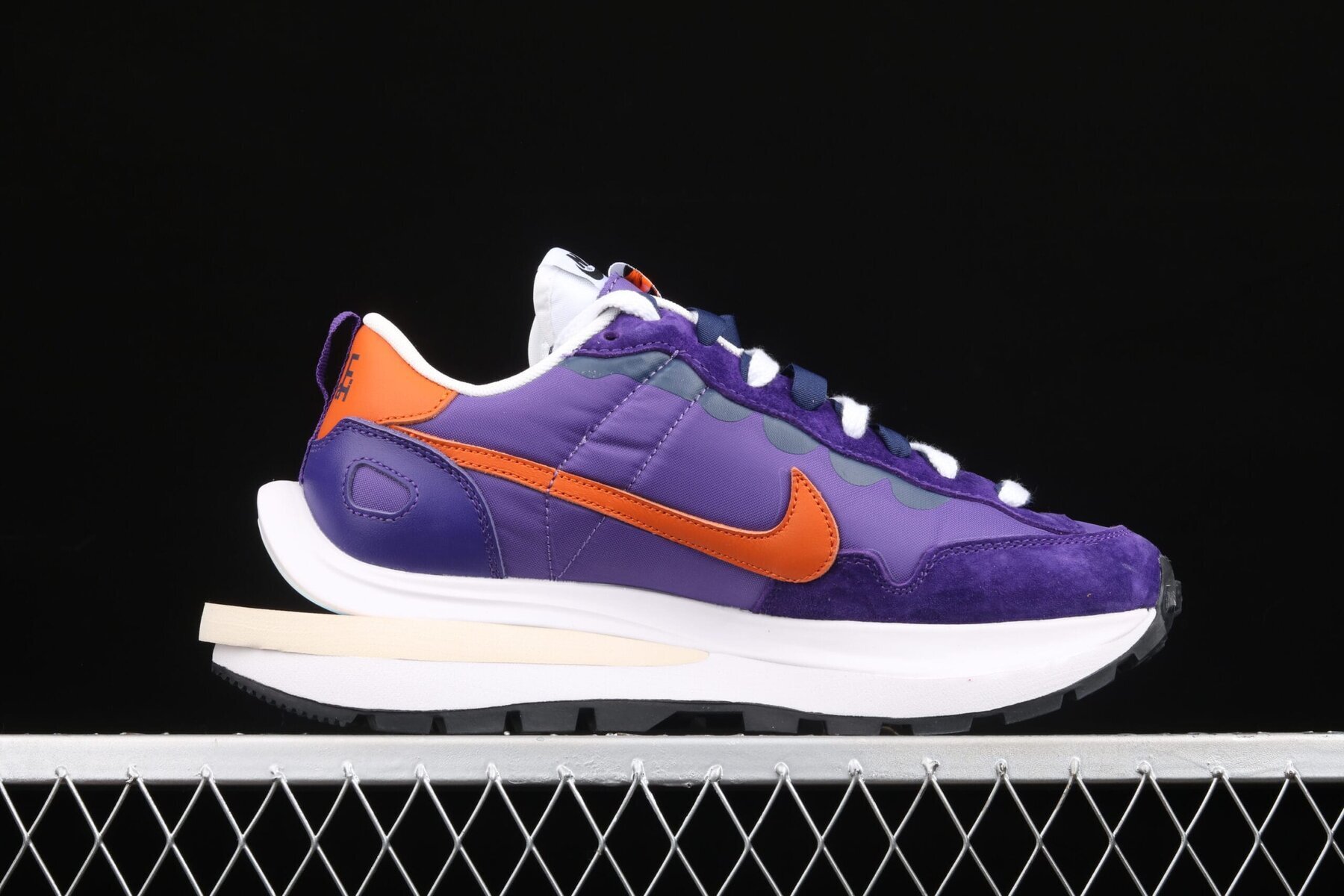 Vaporwaffle, Sacai Dark Iris - Image 3