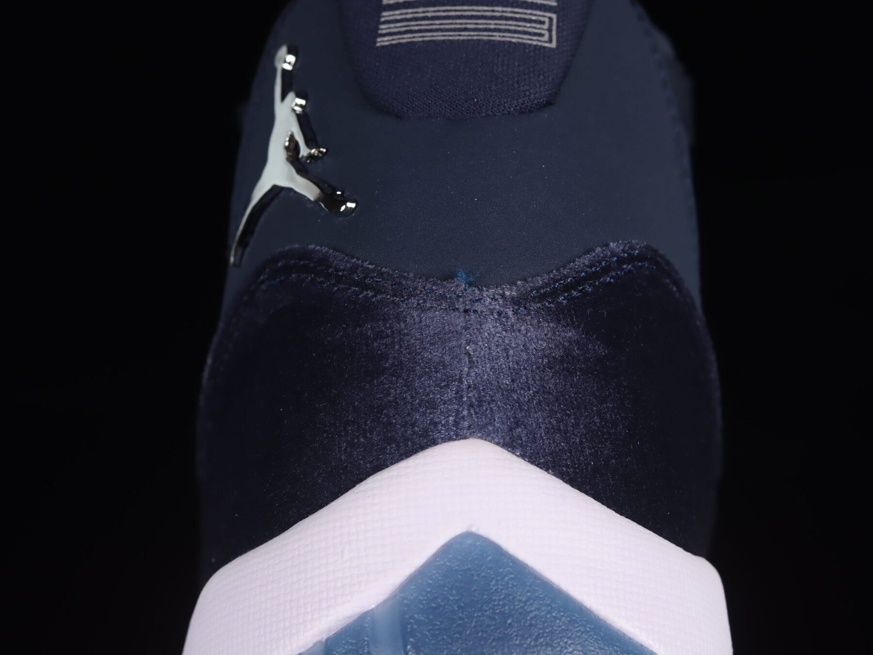 Women's AJ11 Midnight Navy - Image 5