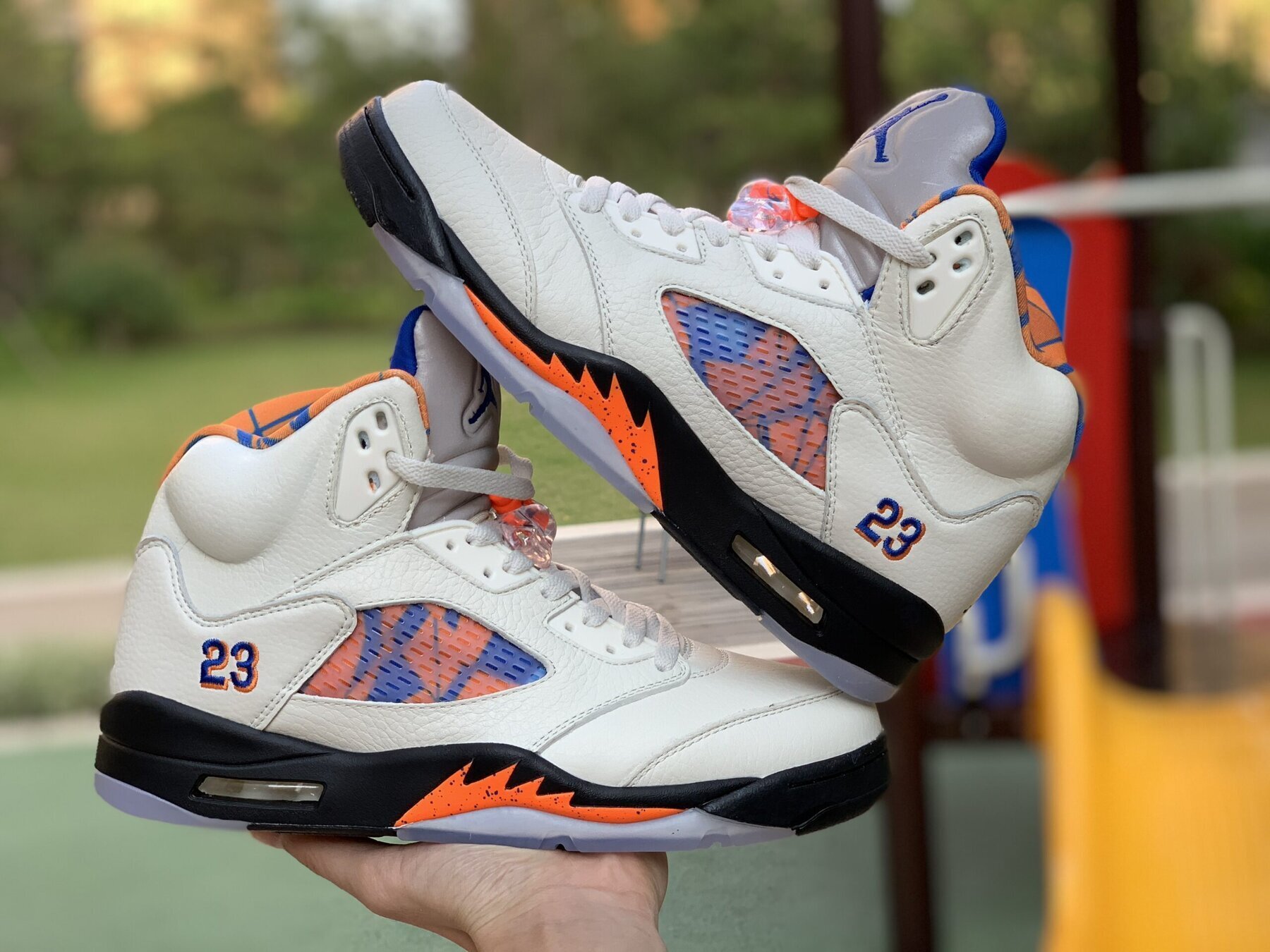AJ5 Retro International Flight - Image 6