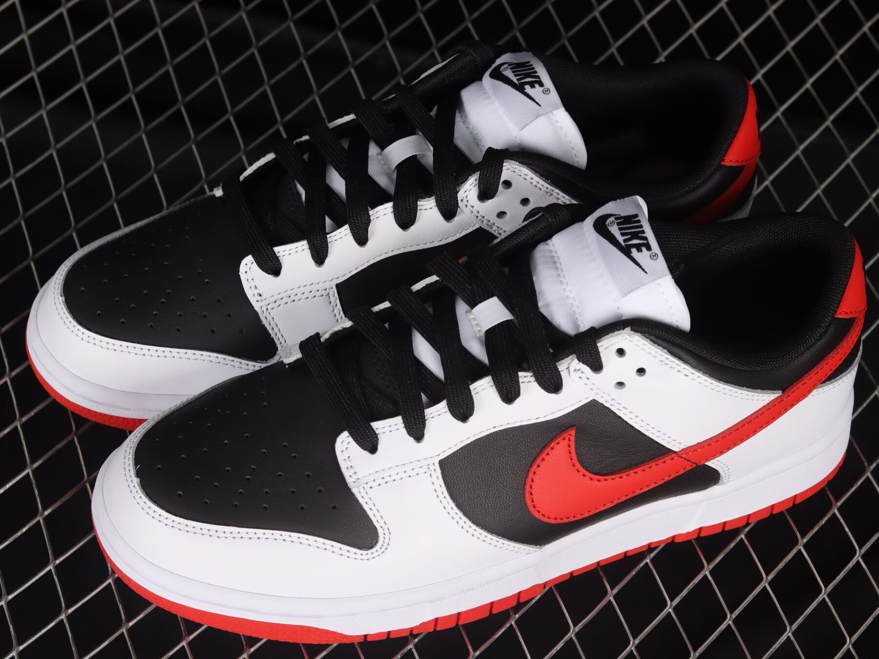 Dunk Low Reverse Panda Red Swoosh - Image 9