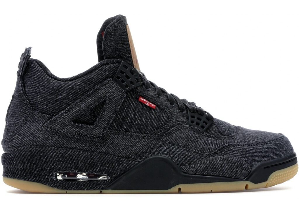 AJ4 Retro Levi's Black