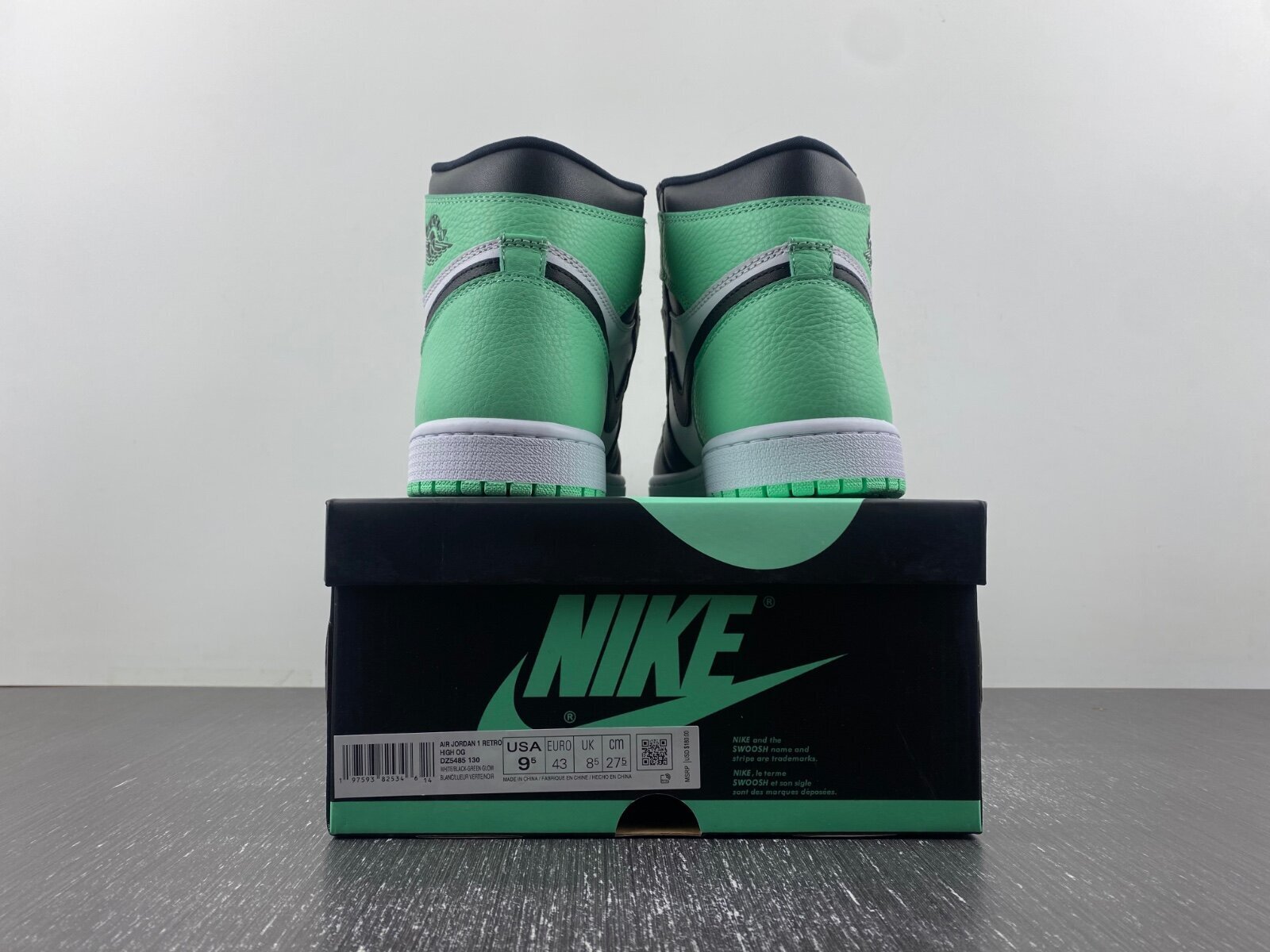 AJ1 High Green Glow - Image 17
