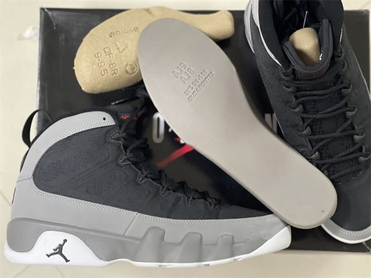 AJ9 Retro Particle Grey - Image 5