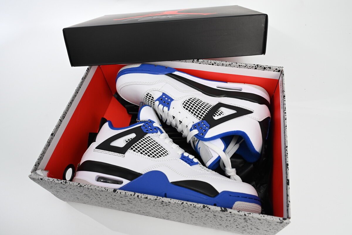 AJ4 Retro Motorsports - Image 10