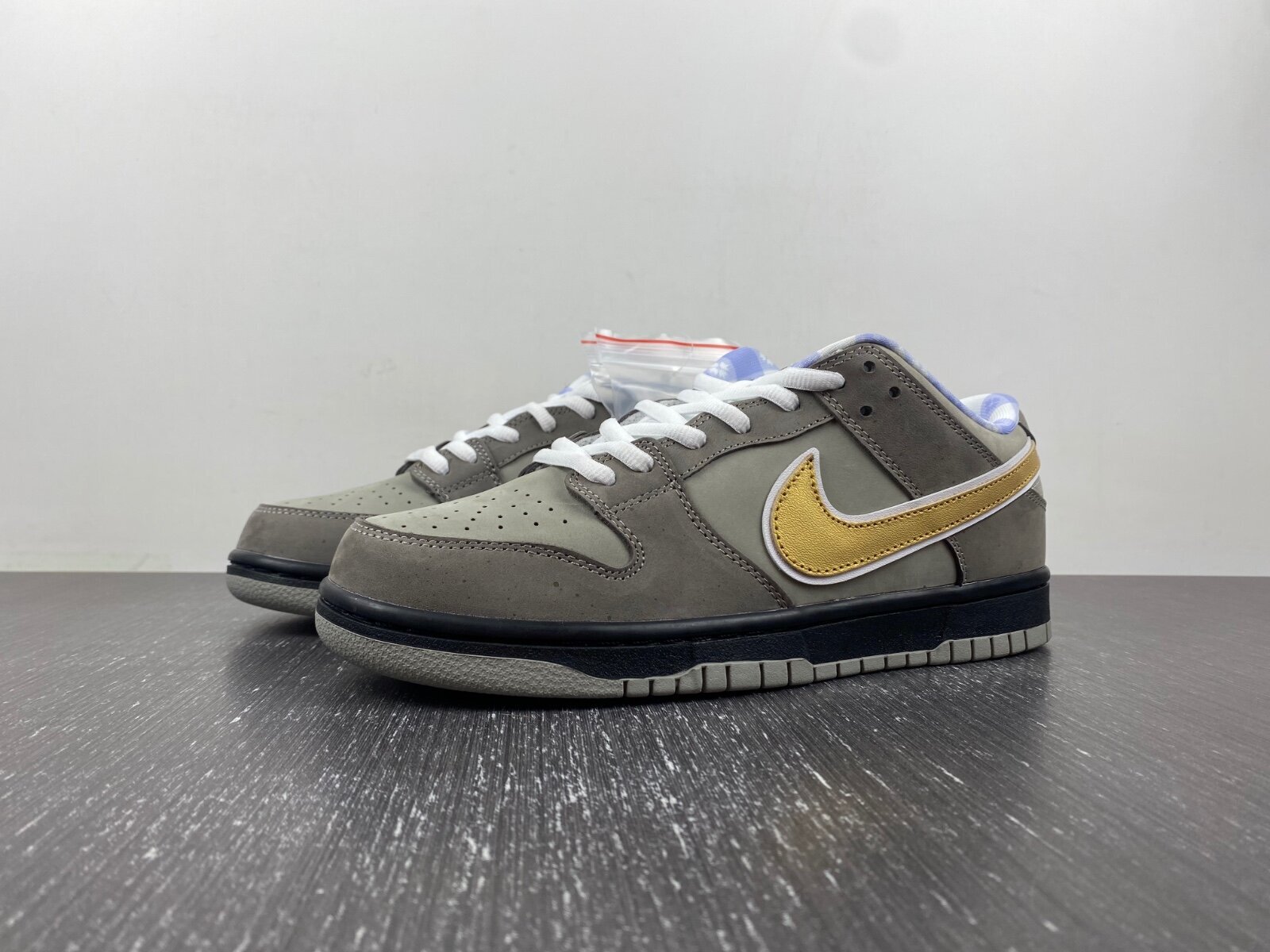 CONCEPTS x SB Dunk Low TAGZ custom - Image 14