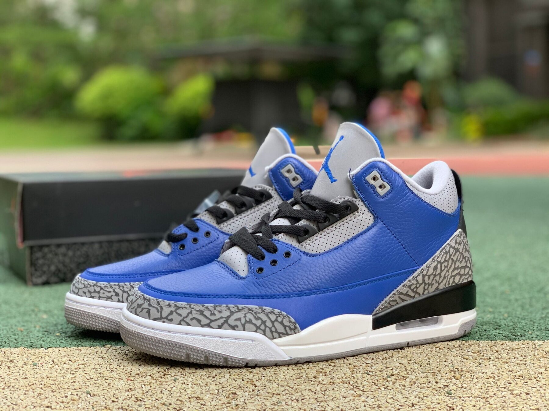 AJ3 AJ3 Varsity Royal - Image 5