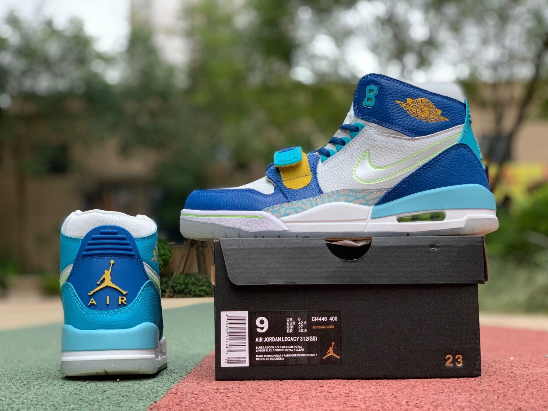 AJ Legacy 312 Fly - Image 7
