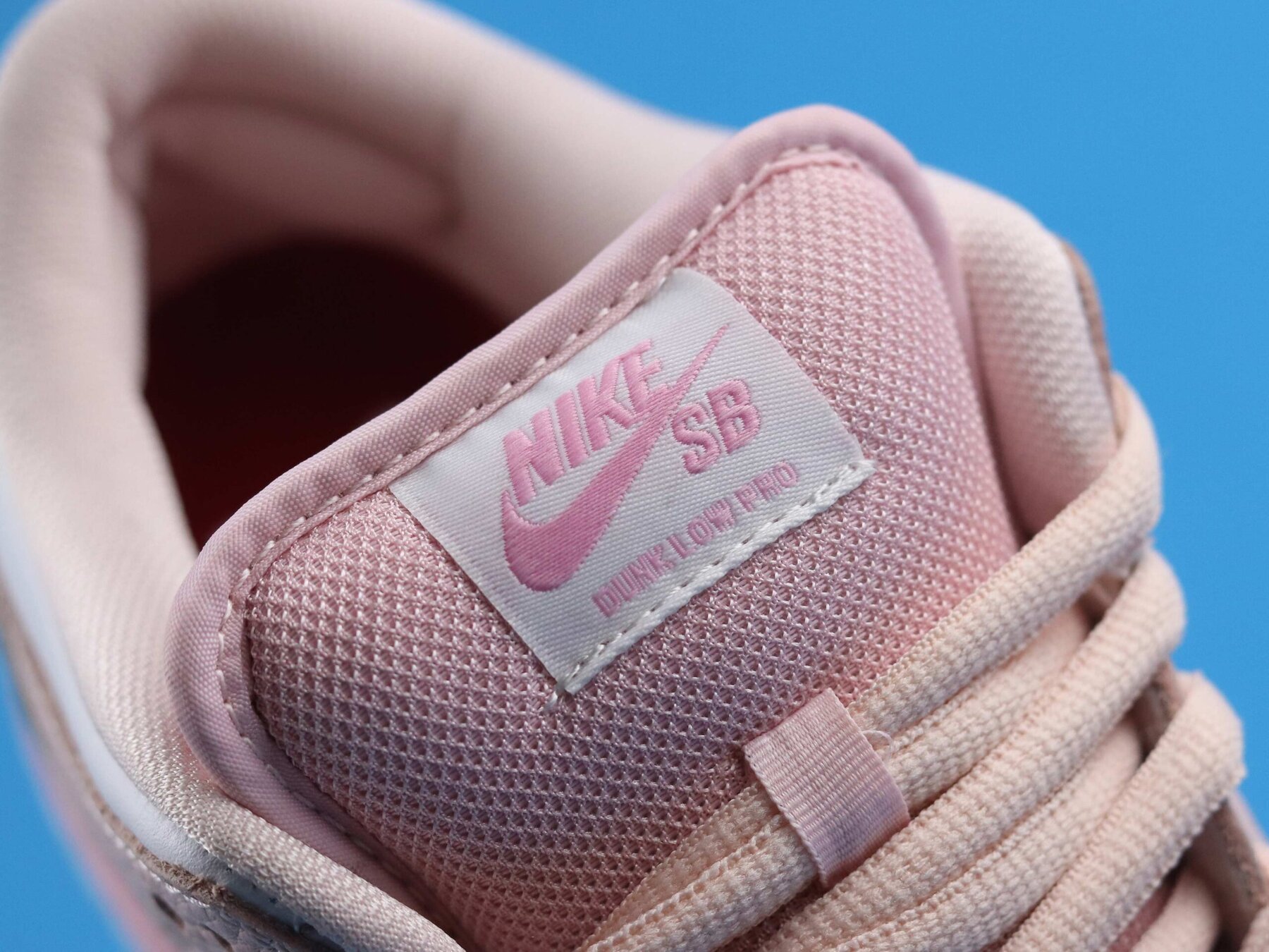SB Dunk Low Pink Pigeon - Image 11