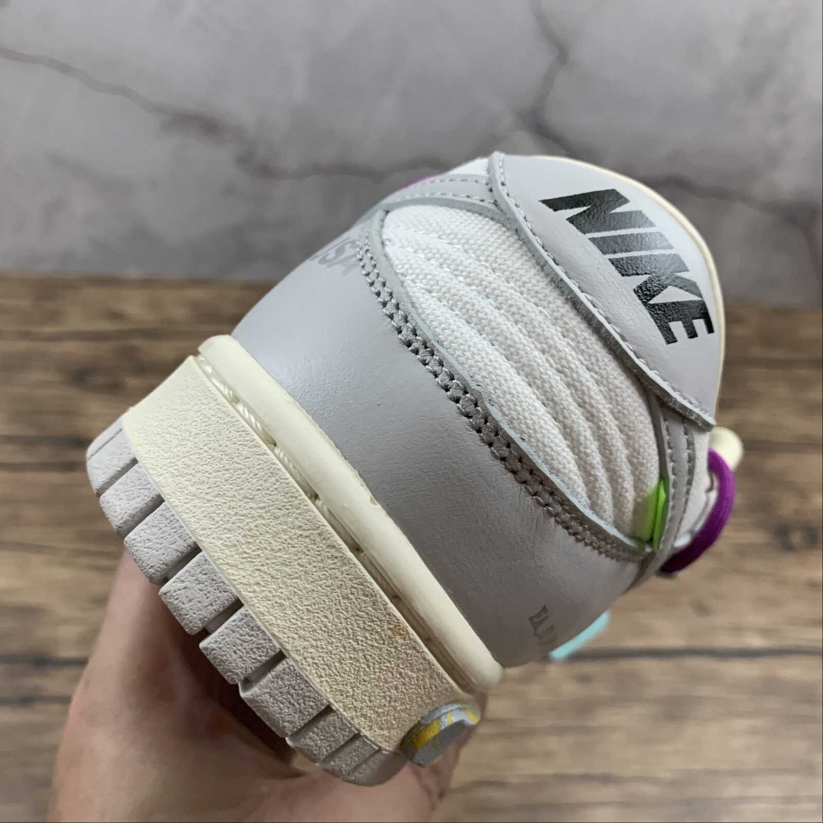 Off White Dunk Low Lot 21 - Image 4