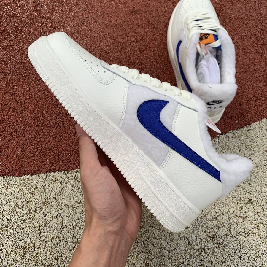 Air Force 1 Low Sherpa Fleece White - Image 3