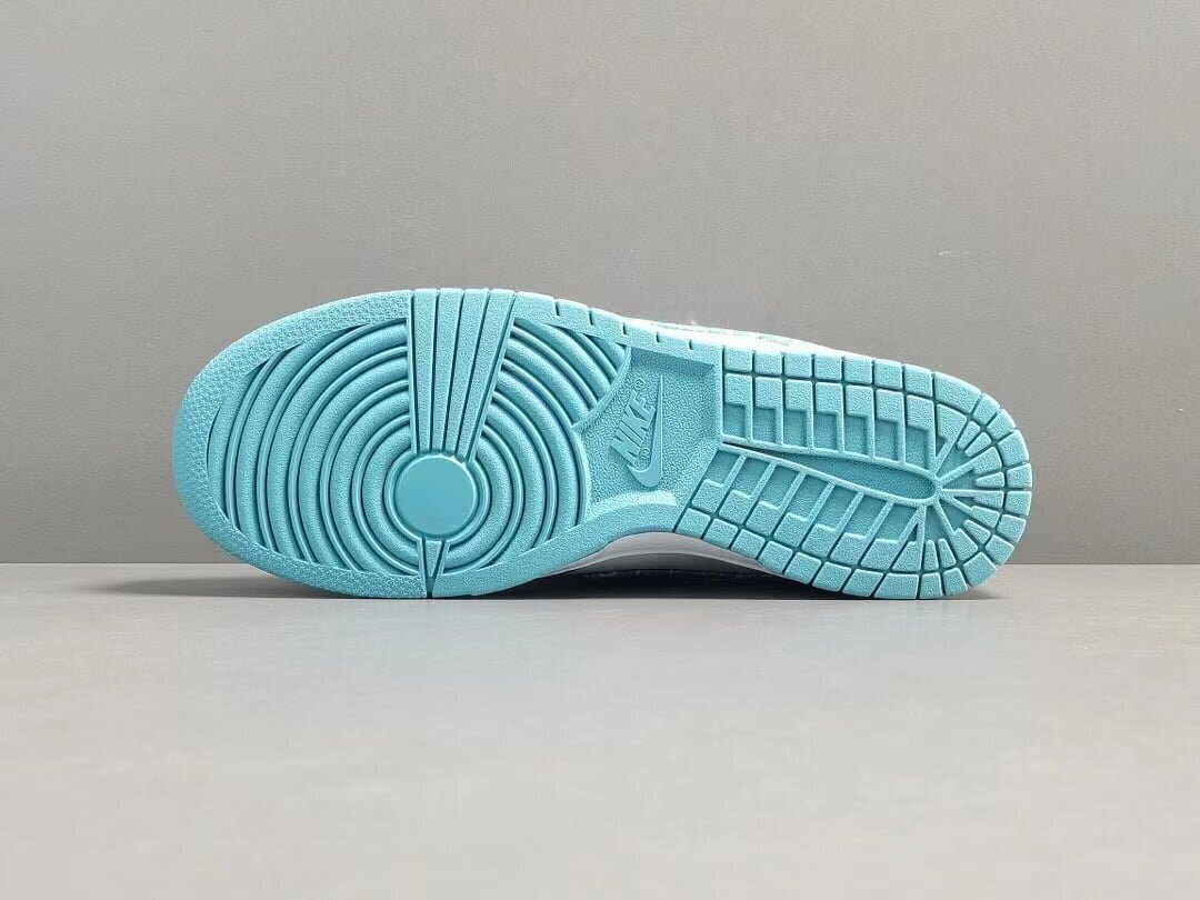 Dunk Essential Paisley Pack Worn Blue - Image 6