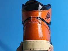 AJ1 Retro High Shattered Backboard 3.0 - Image 14