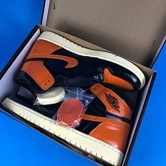 AJ1 Retro High Shattered Backboard 3.0 - Image 24
