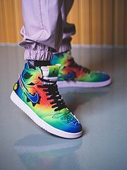 AJ1 Retro High J Balvin - Image 13