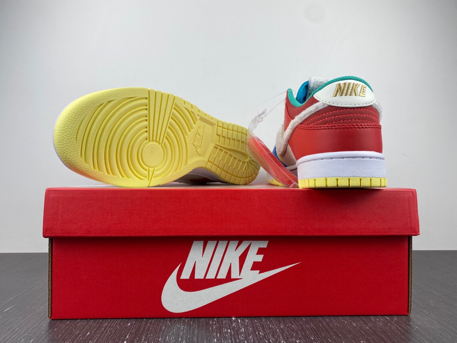 Dunk Low Retro PRM Year of the Rabbit Blue Orange Cream - Image 5