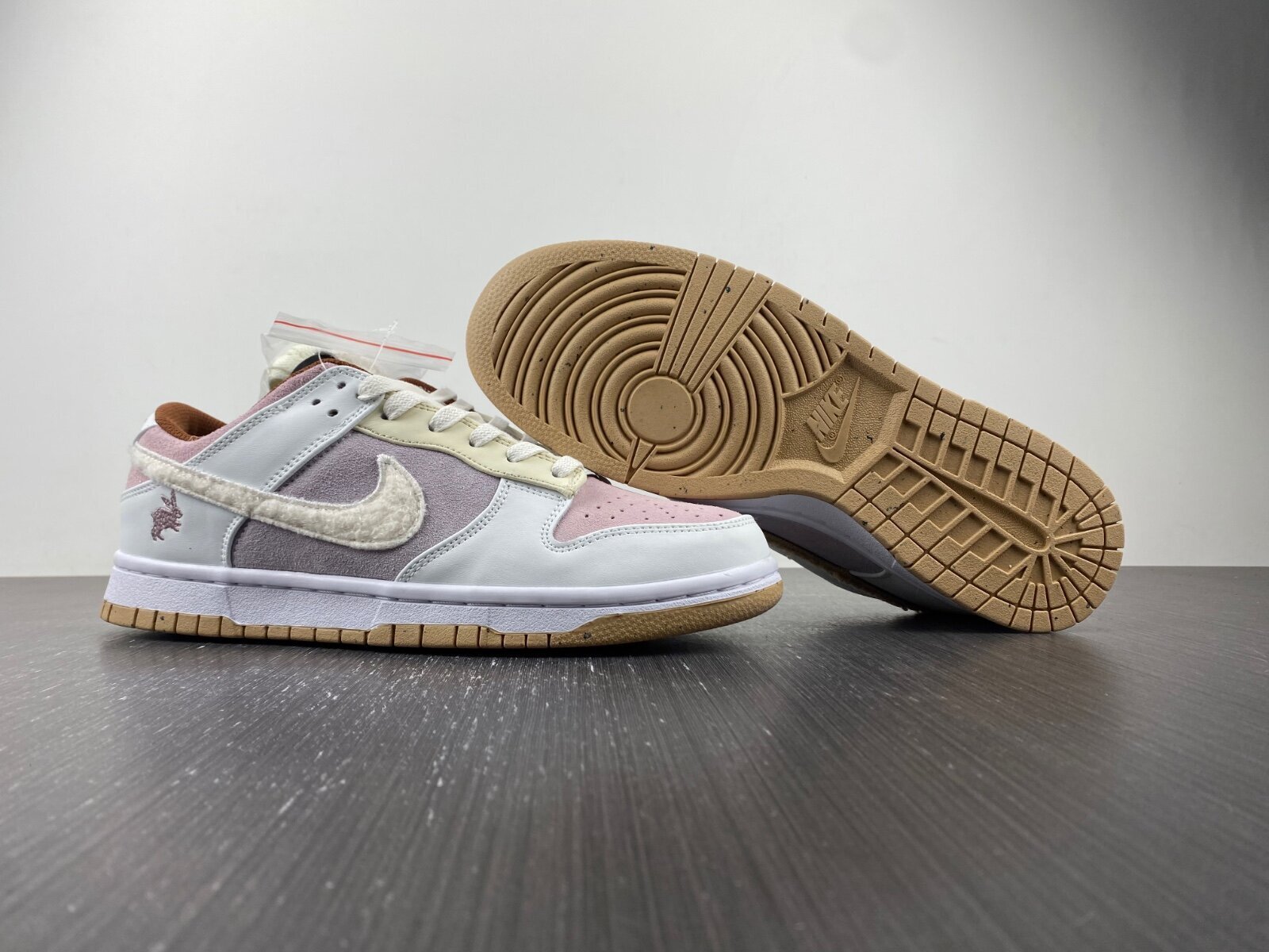 Dunk Low Retro PRM Year of the Rabbit Fossil Stone - Image 7
