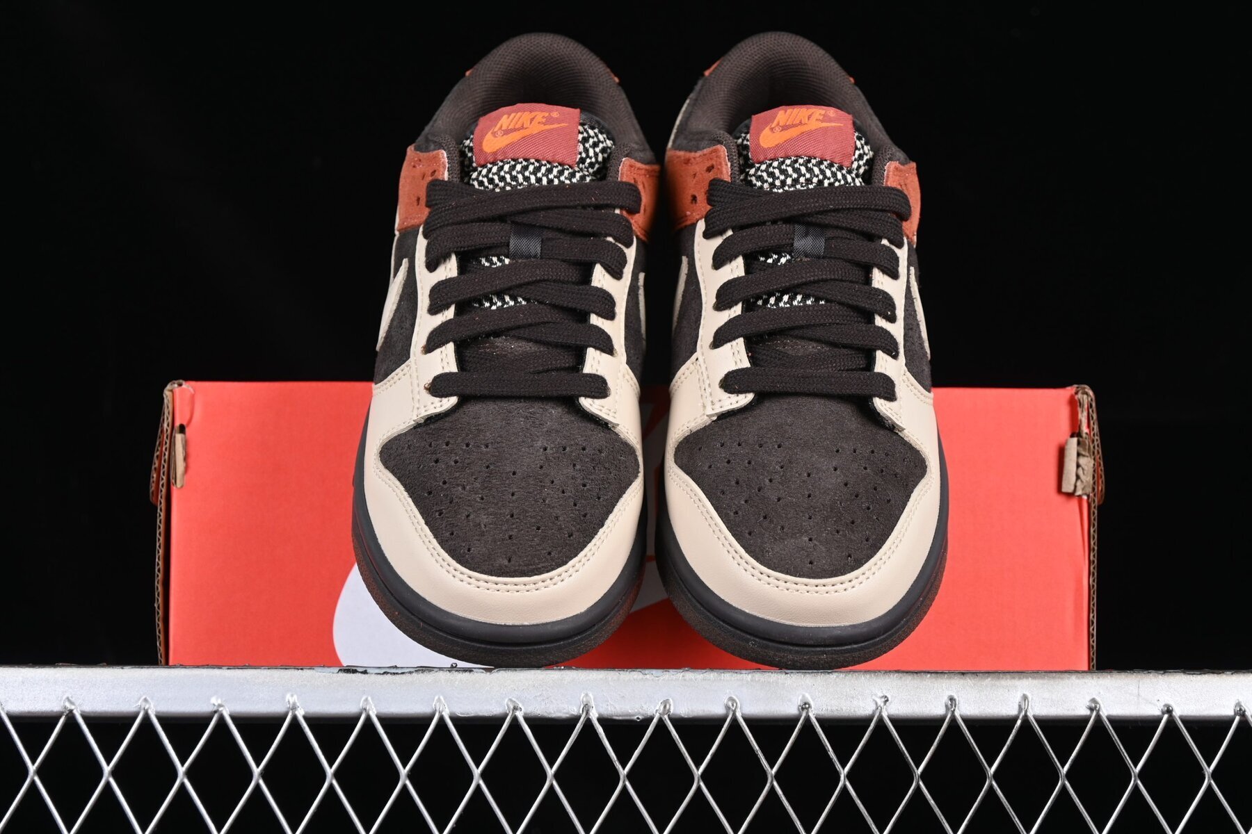 Dunk Low Red Panda - Image 6