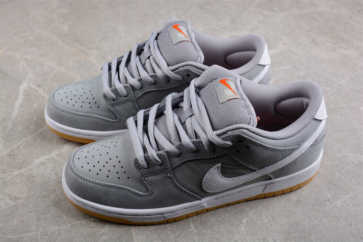 SB Dunk Low Pro ISO Orange Label Wolf Grey Gum - Image 10