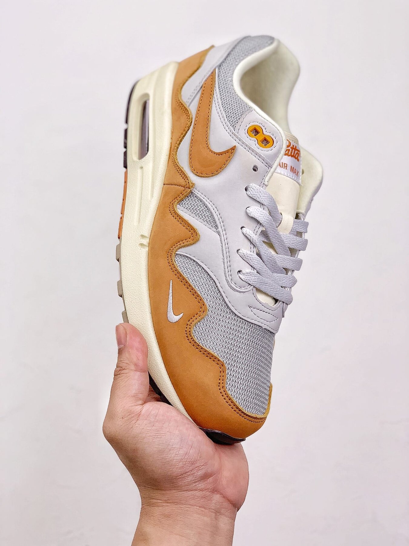 Air Max 1 Patta Waves Monarch - Image 9