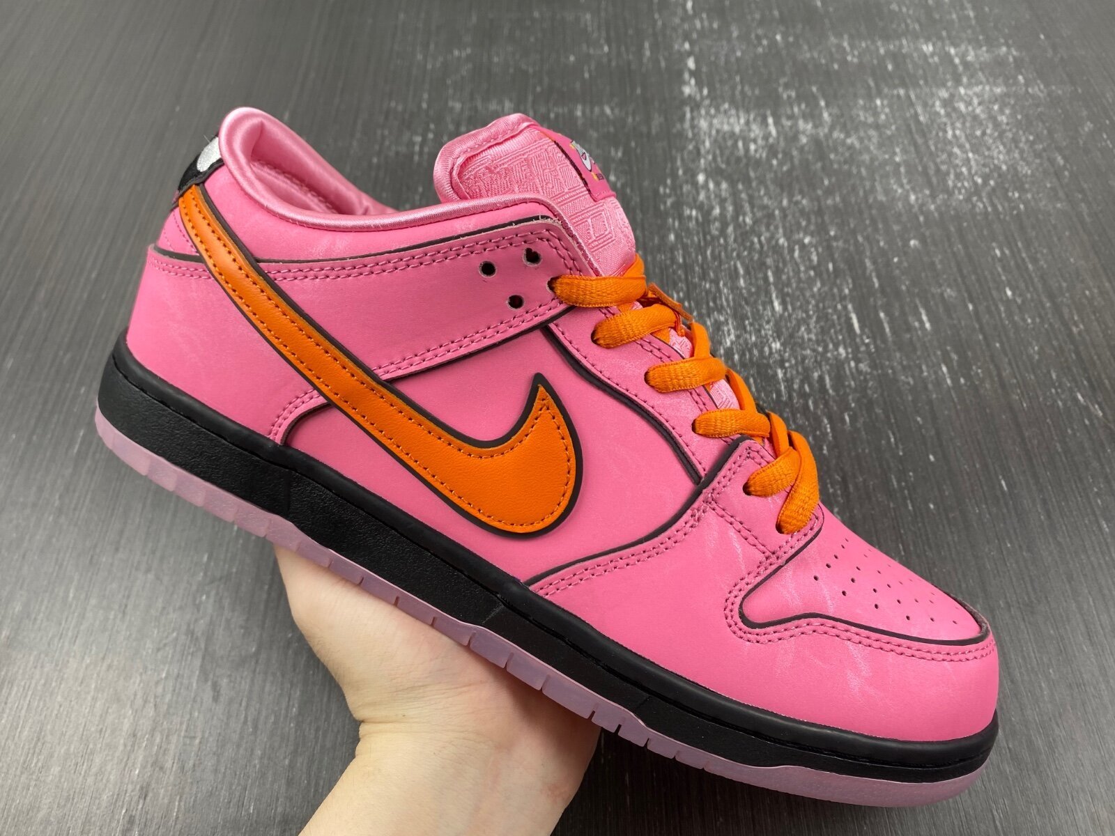 The Powerpuff Girls x SB Dunk Low “Blossom” - Image 6