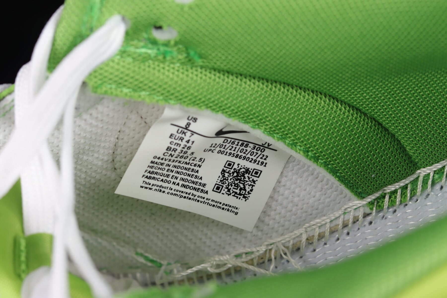 Dunk Low Chlorophyll - Image 5