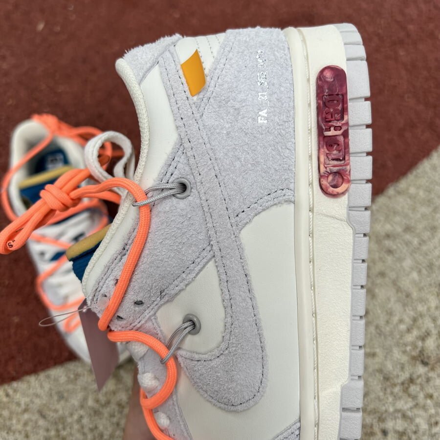 Off White Dunk Lot 19 - Image 8
