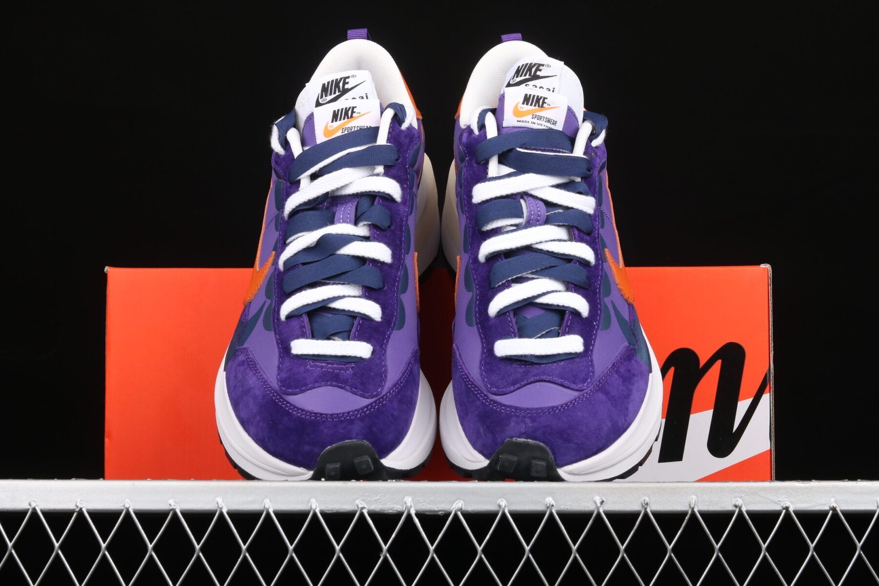Vaporwaffle, Sacai Dark Iris - Image 5