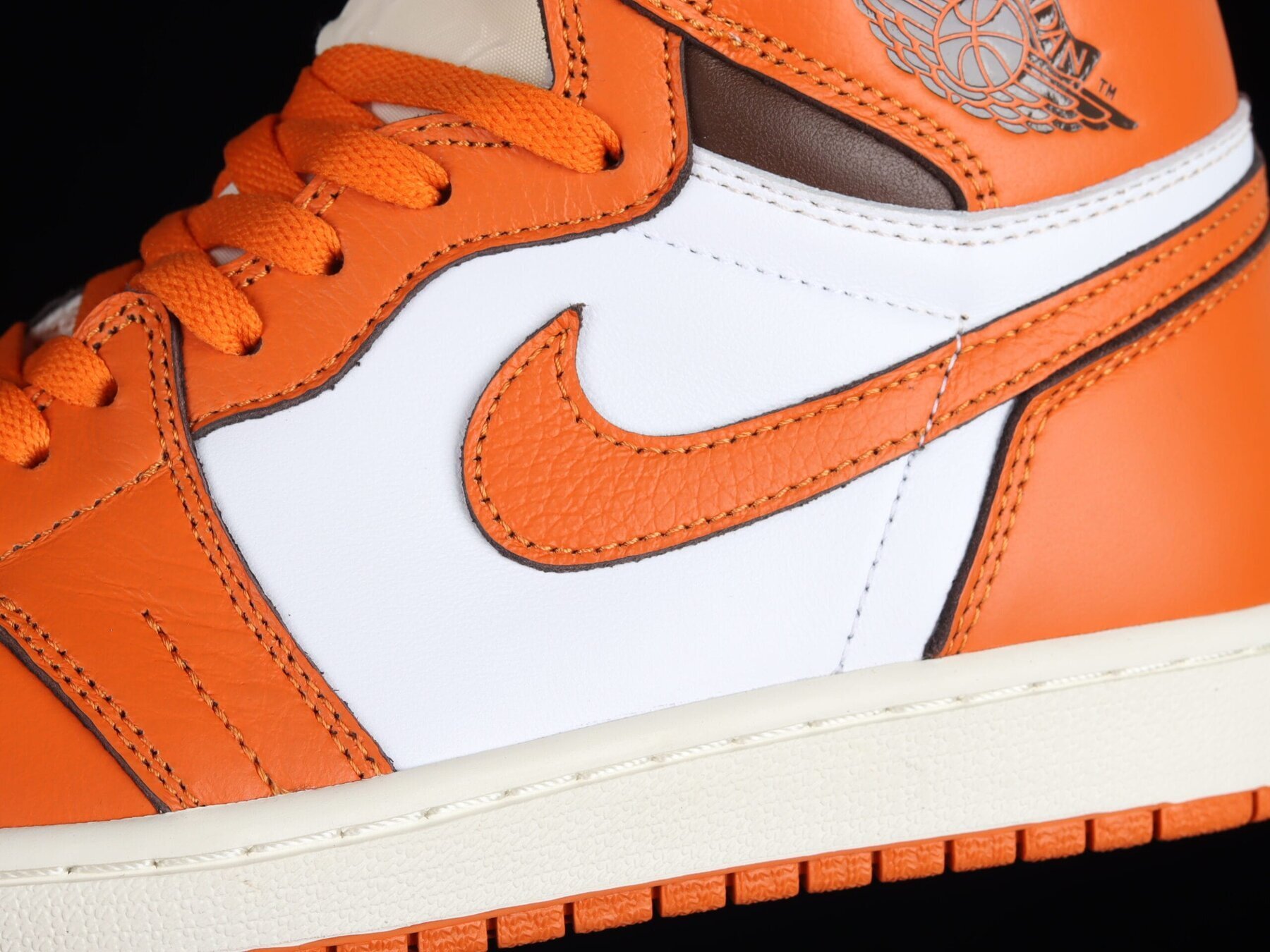 AJ1 High "Starfish", White/Orange Red - Image 4