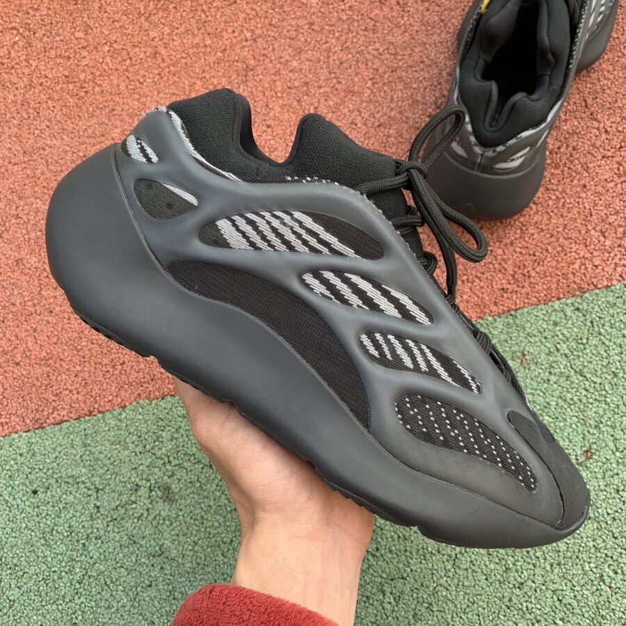 adidas Yeezy 700 V3 Alvah - Image 17