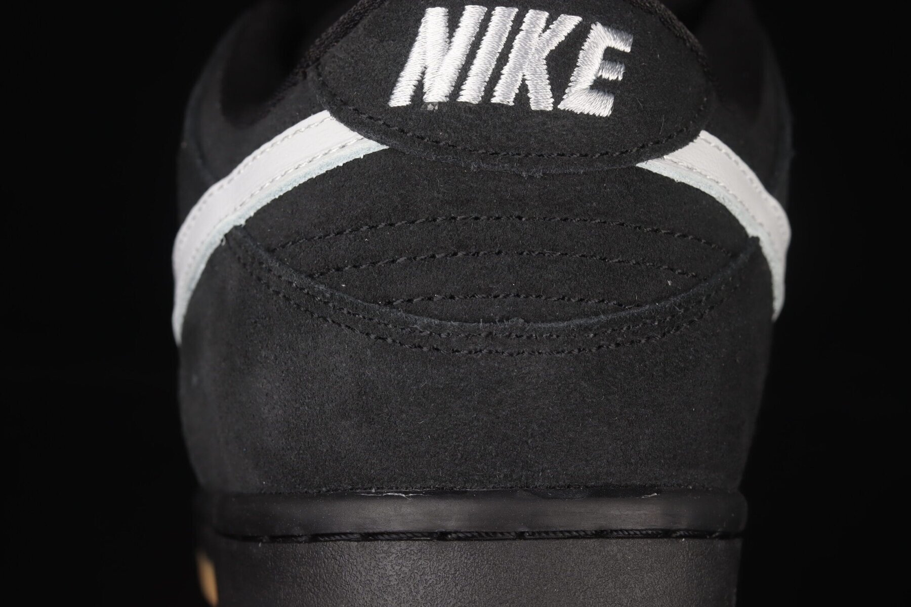 SB Dunk Low Fog - Image 14