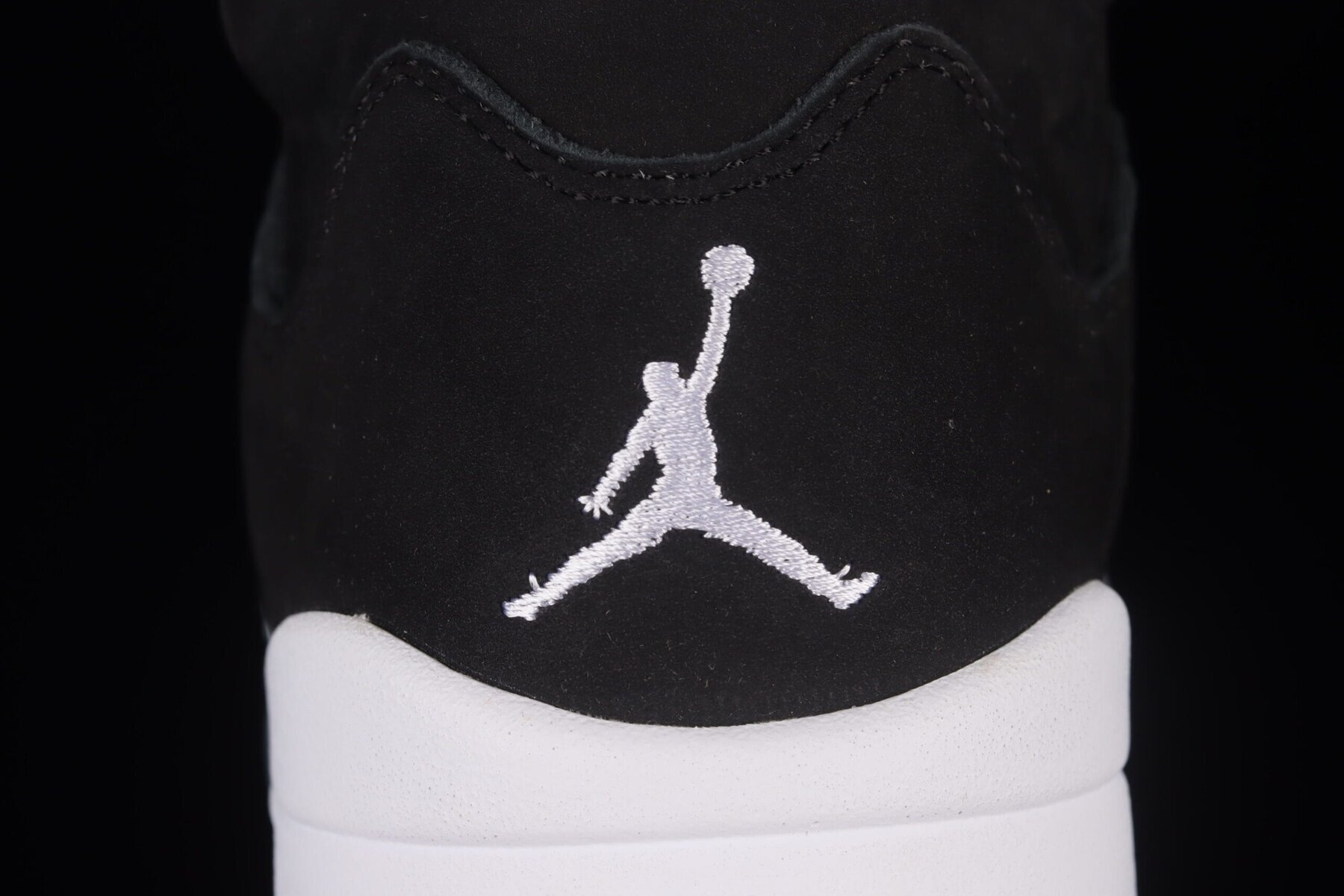 AJ5 Retro Oreo (2013) - Image 11