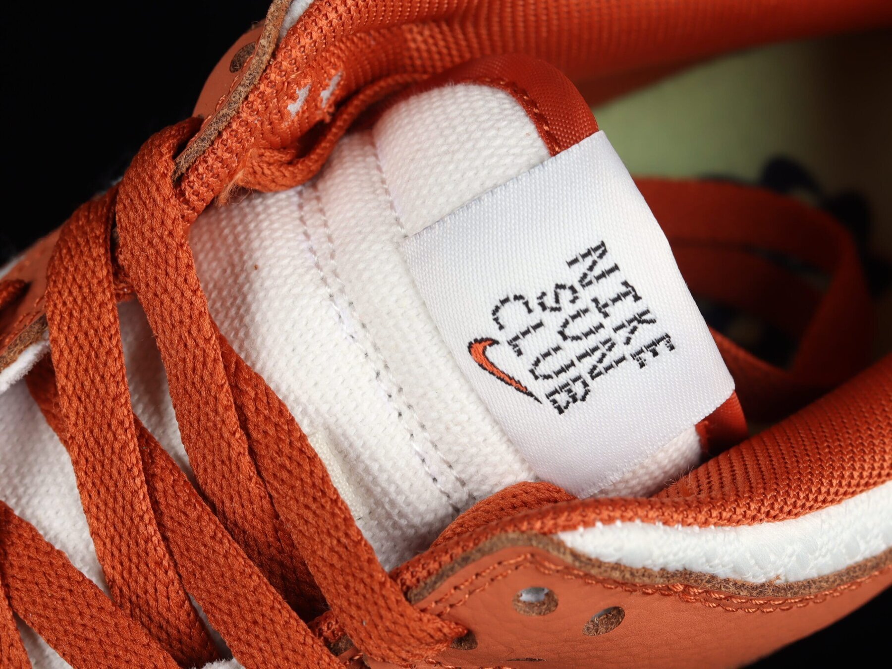 Dunk Low Retro, Sun Club Burn Sunrise (W) - Image 8