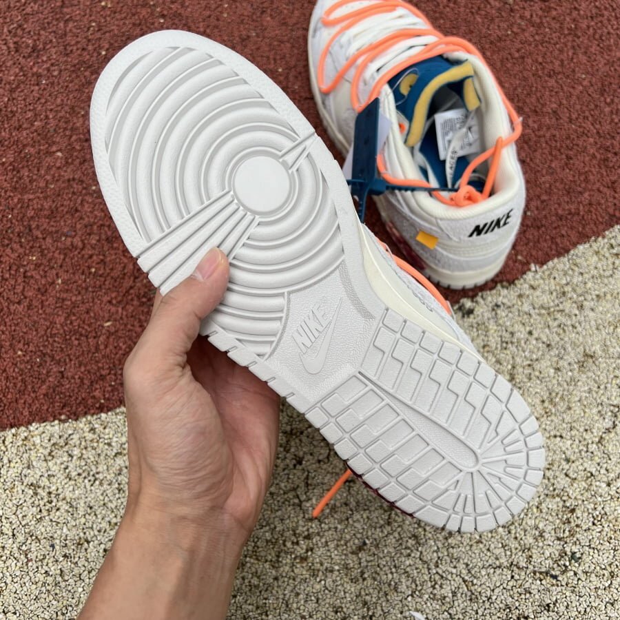 Off White Dunk Lot 19 - Image 5