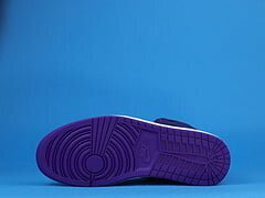 AJ1 "Court Purple" - Image 4