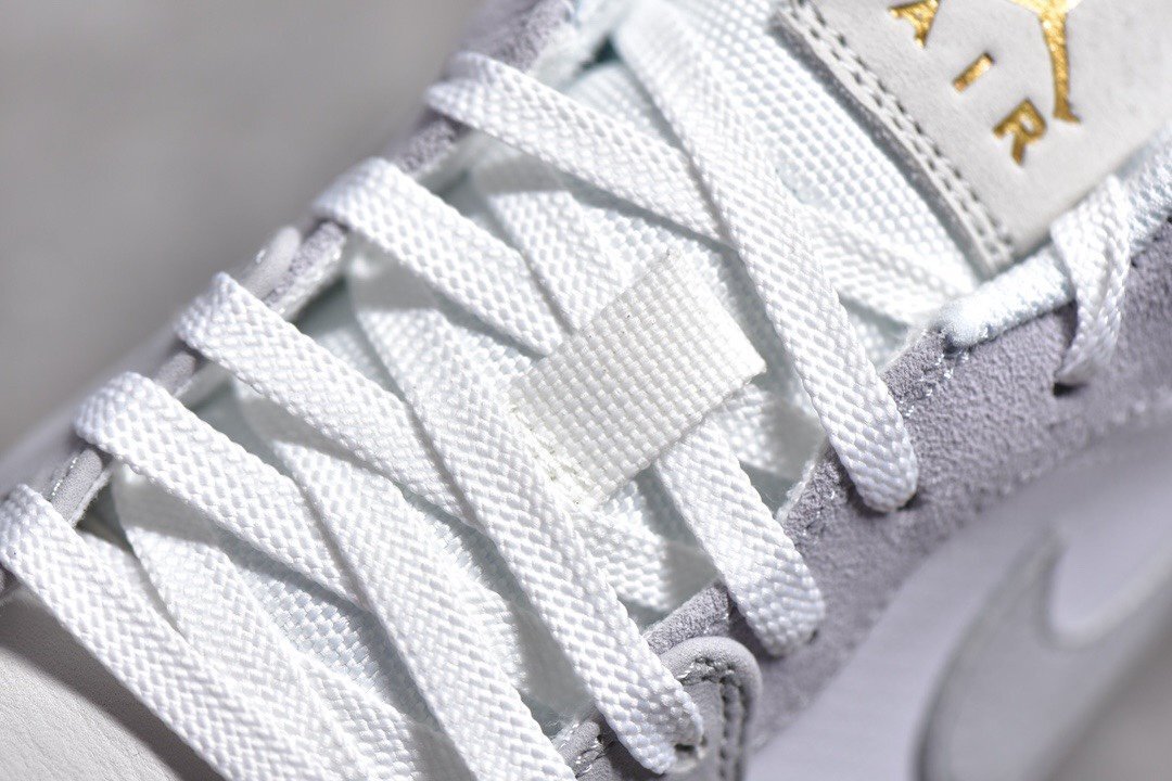 AJ1 Low “Paris” - Image 2
