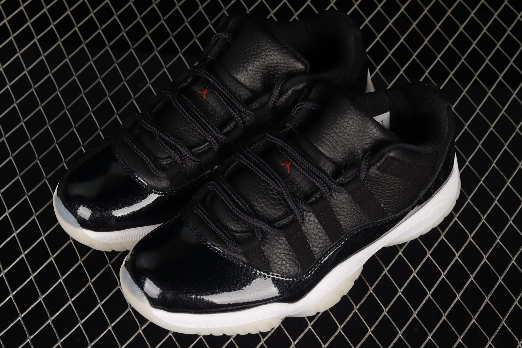 AJ11 Retro Low 72-10, Black/White/Sail/Gym Red - Image 5