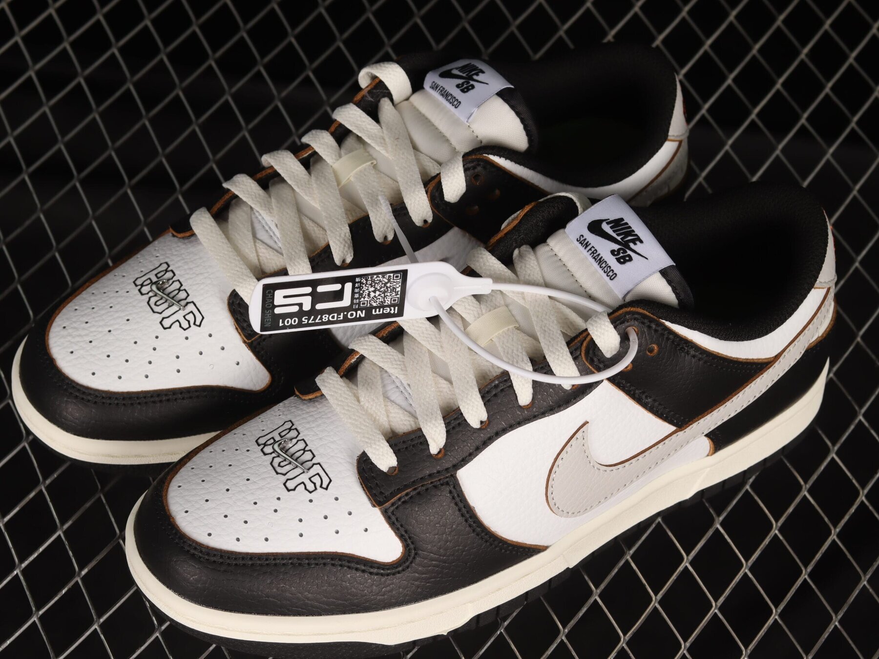 HUF x SB Dunk Low "San Francisco" - Image 3