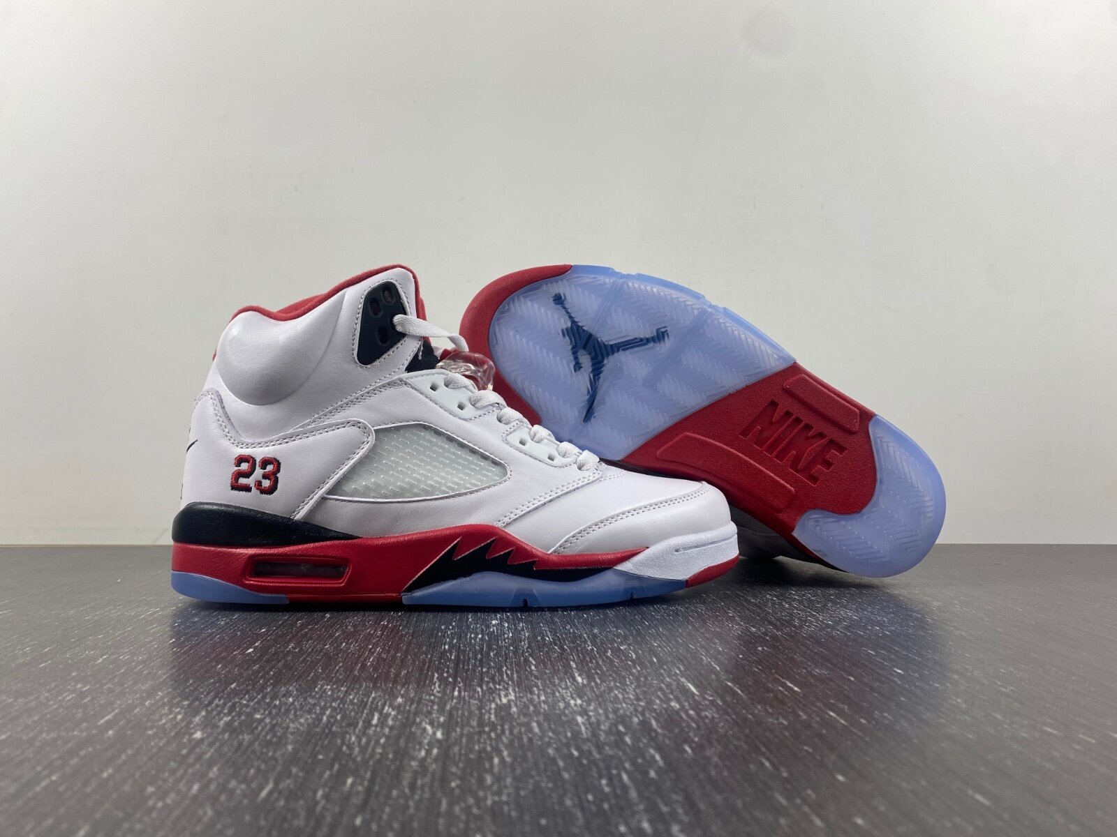AJ5 Fire Red - Image 12