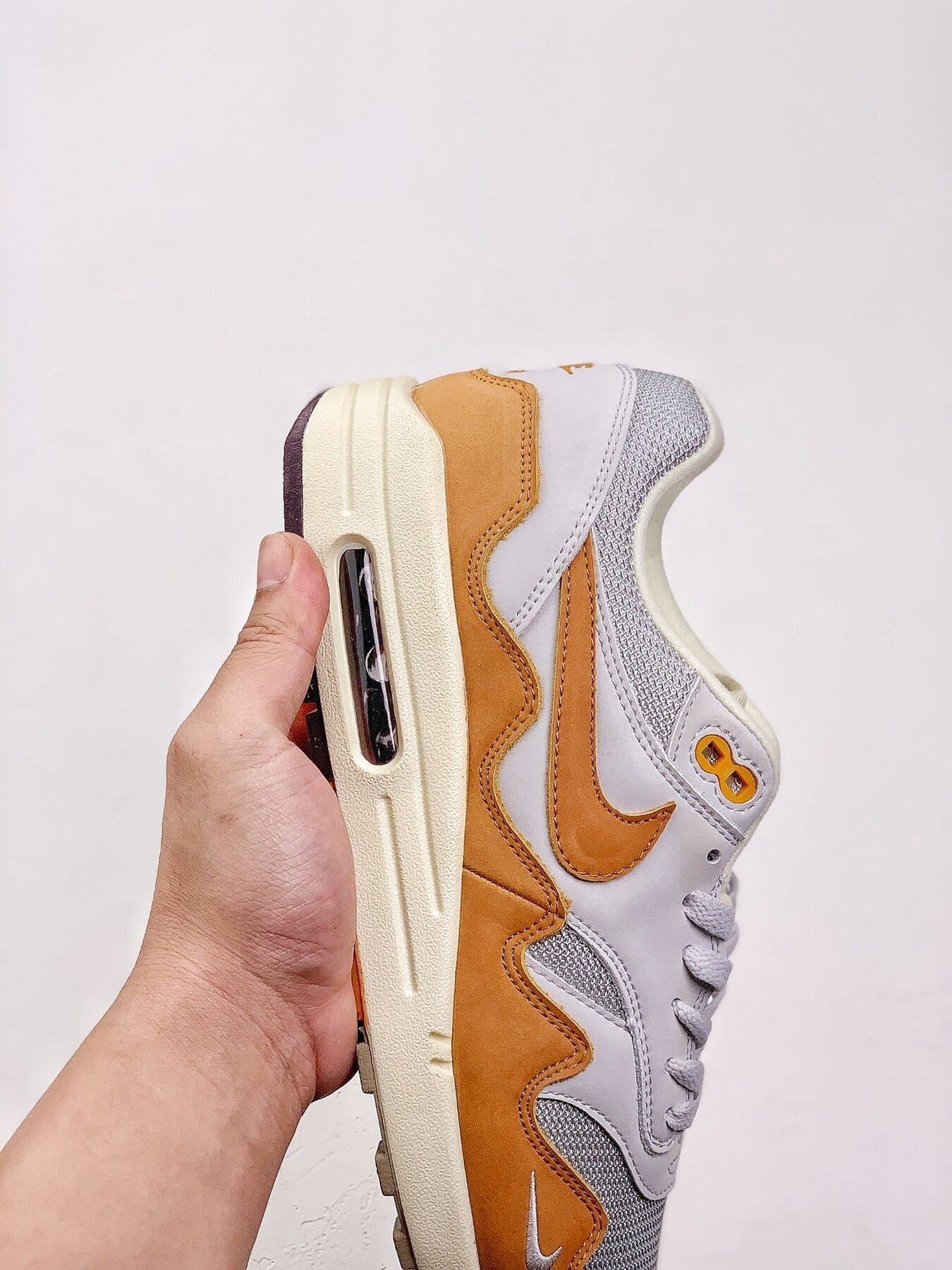 Air Max 1 Patta Waves Monarch - Image 10