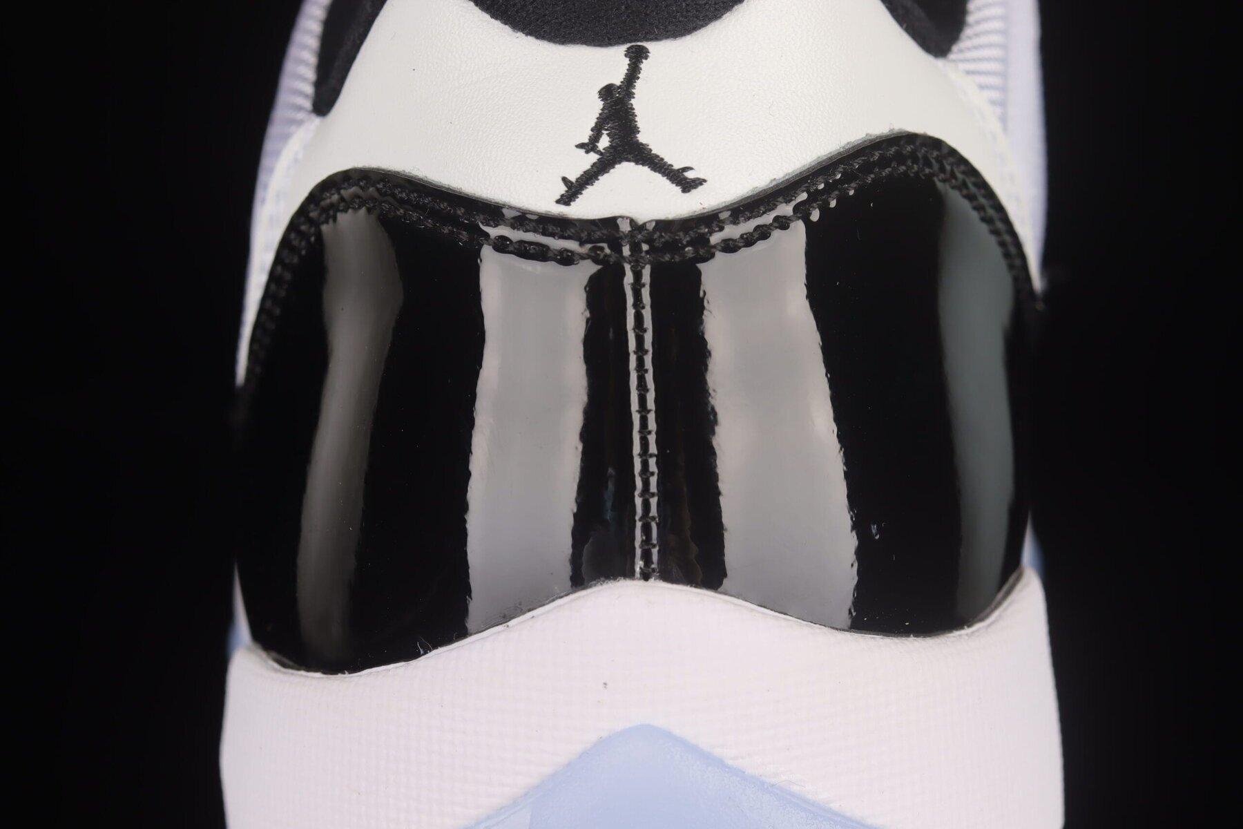 AJ11 Retro Low Concord - Image 9