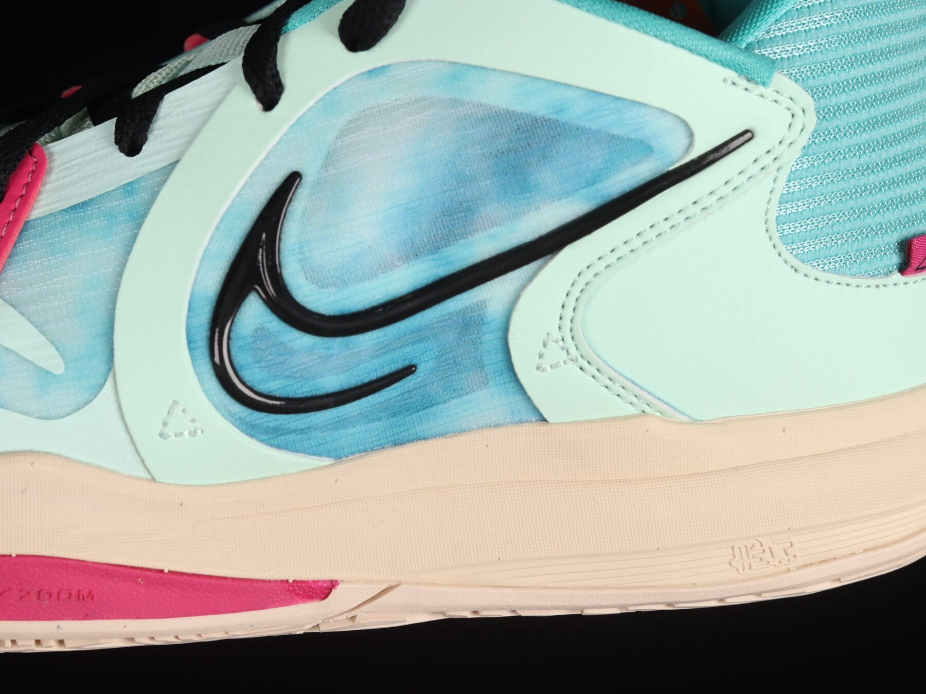 Kyrie Low 5 Community - Image 13