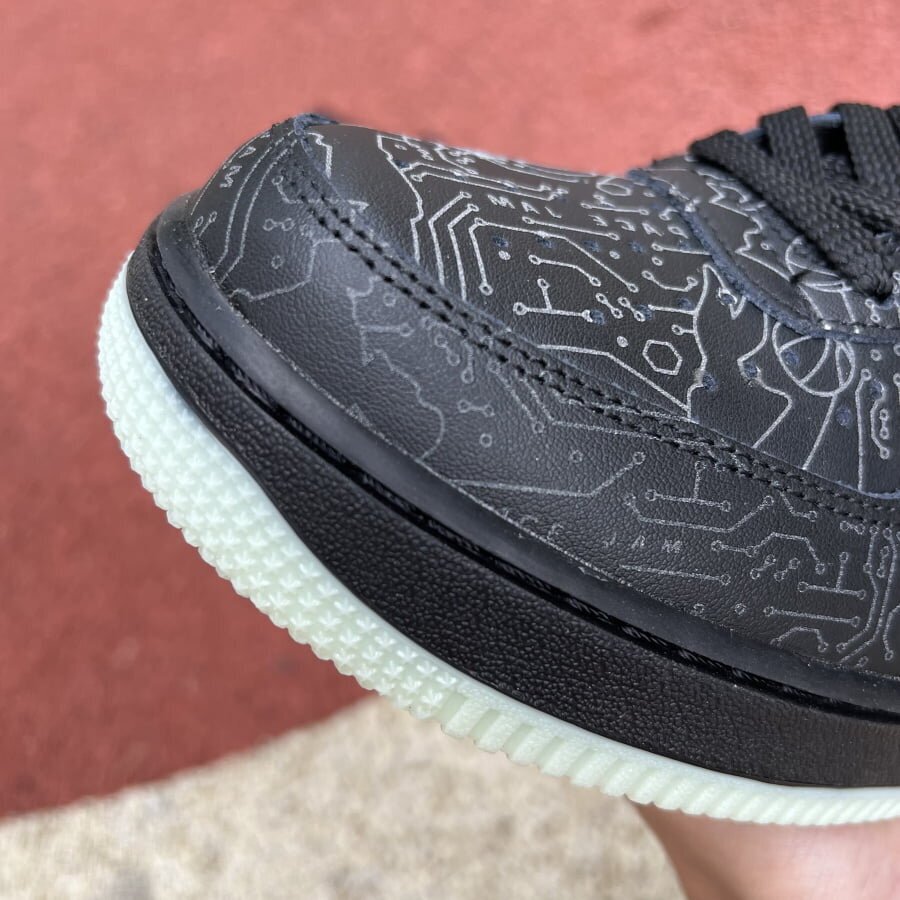 Air Force 1 Low Computer Chip Space Jam - Image 7