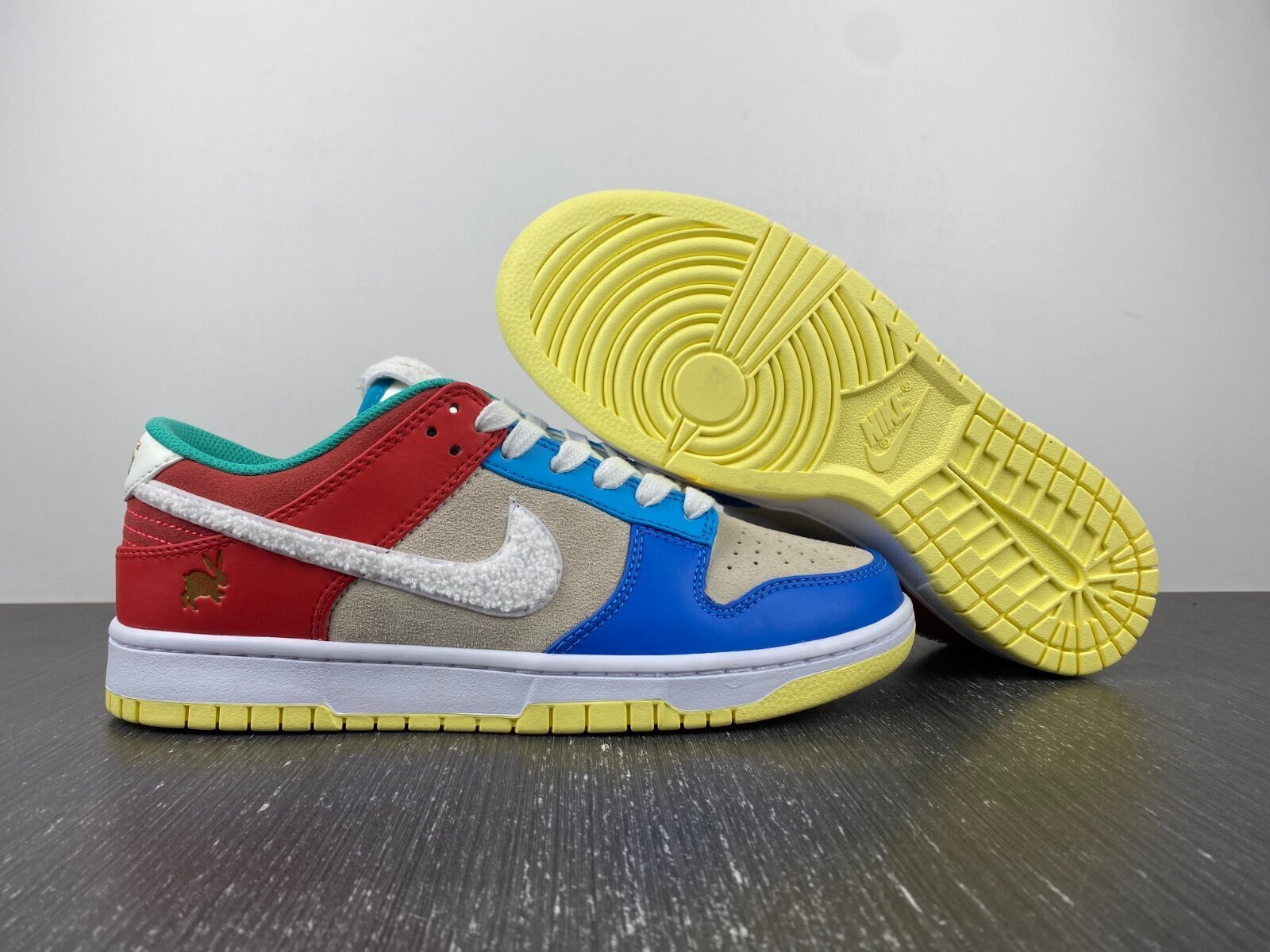 Dunk Low Retro PRM Year of the Rabbit Blue Orange Cream - Image 3